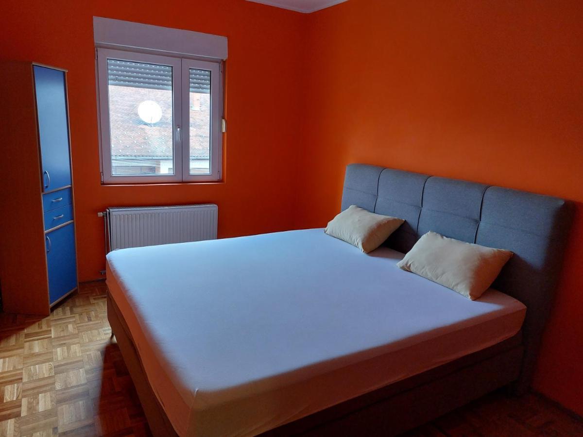 Apartamento Oaza Mira + Free Parking Novi Sad Exterior foto